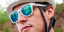 Load image into Gallery viewer, goodr OG Sunglasses - Iced by Yetis