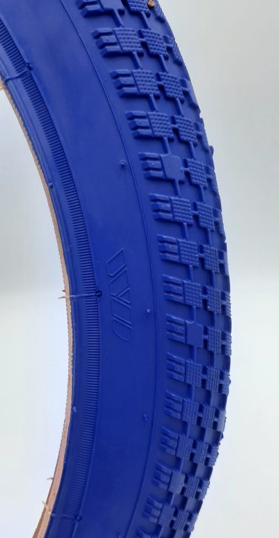 20 x 2.30 Wanda Blue Tire