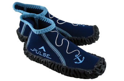 White Knuckle/Pulse SUP Boys Water Shoes